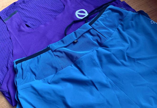 運(yùn)動(dòng)裝備評(píng)測(cè)：輕功 VS Nike 國(guó)產(chǎn)品牌也可以很秀！(圖1)