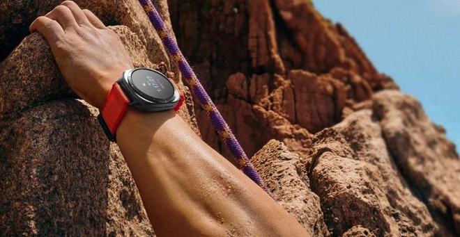 用科技征服戶外運(yùn)動(dòng)!三星Galaxy Watch Ultra手表助你安全狂飆(圖3)